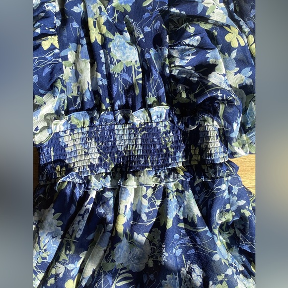 ELLIATT Astrid floral, long sleeve midi dress - Picture 7 of 10